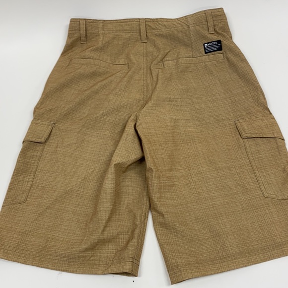 Matix Men’s size 30 performance hybrid shorts new tan - Picture 6 of 8